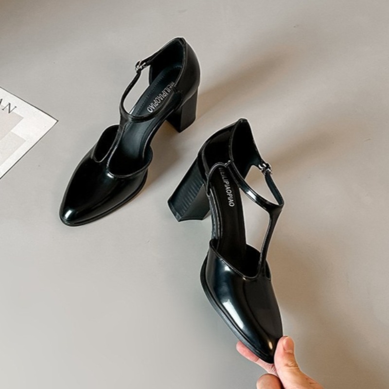 Mary Jane Shoes Black High Hee - Leather Classic Strap ulasan dan harga